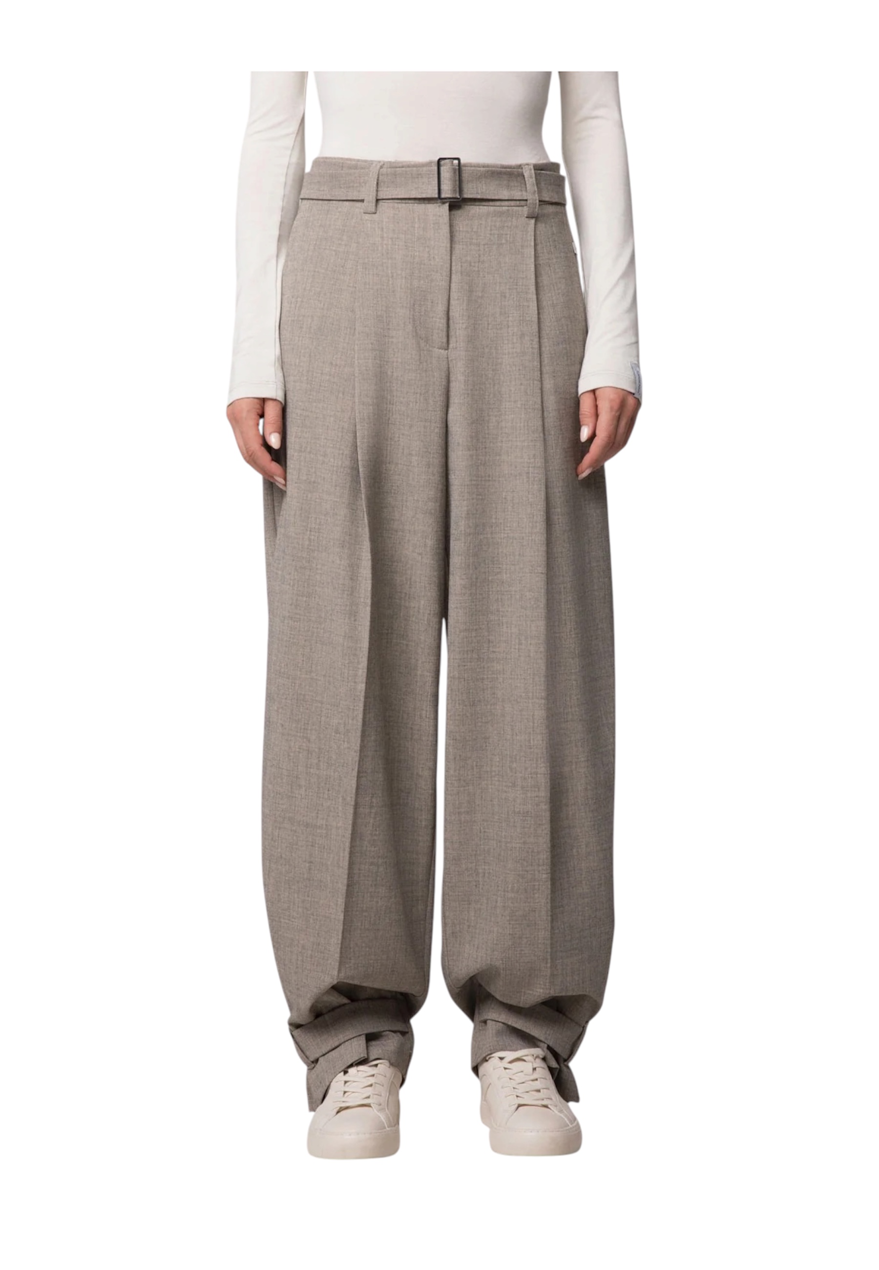 Pantalón de mujer Hinnominate con cinturón