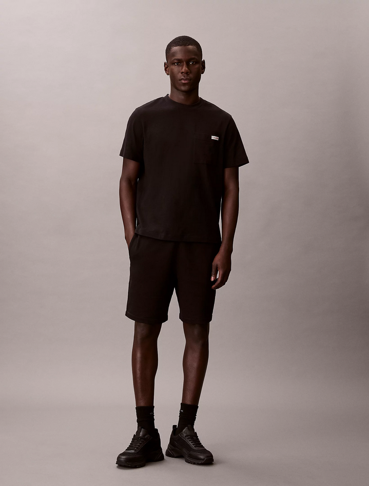 shorts man black