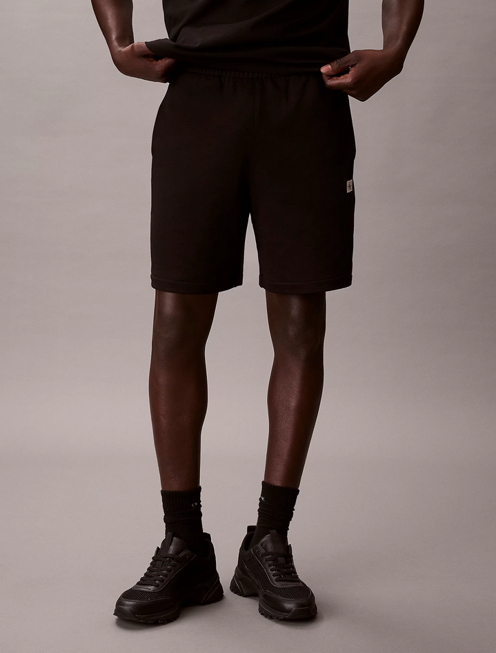 shorts man black