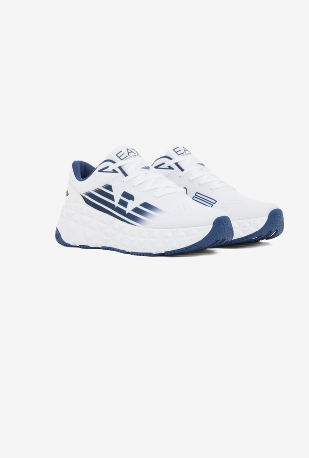 hombre blanco azul