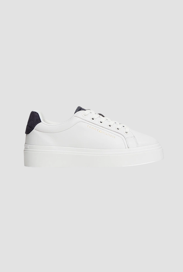 leather shoes with white woman blue insert
