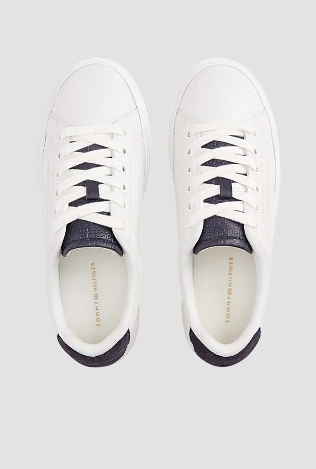 leather shoes with white woman blue insert