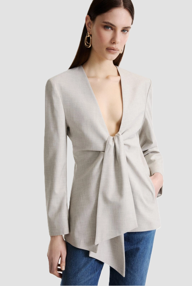 veste avec noeud de femme gris