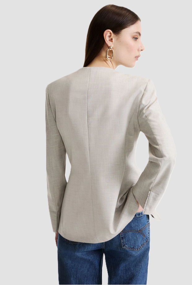 veste avec noeud de femme gris