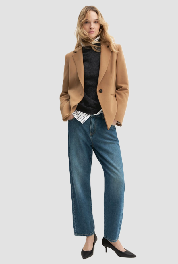 single-breasted jacket woman camel