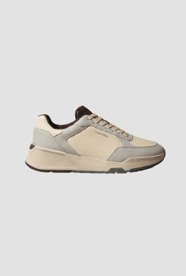 zapatillas de cuero de hombre crema-gray