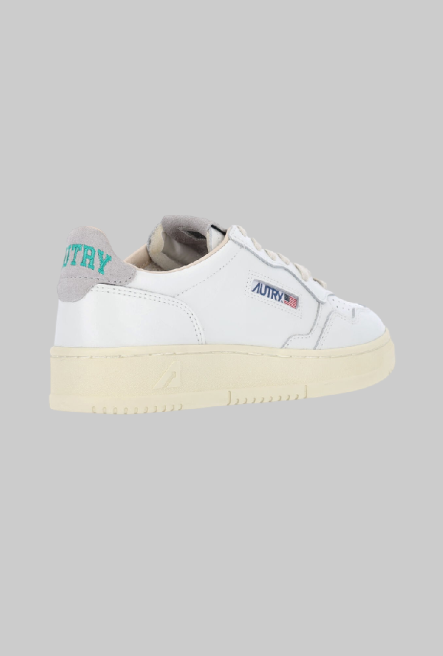 low medalist shoes for men white-gray