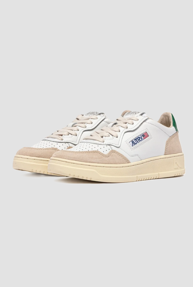 zapatos medallistas bajos para hombres blanco-beige