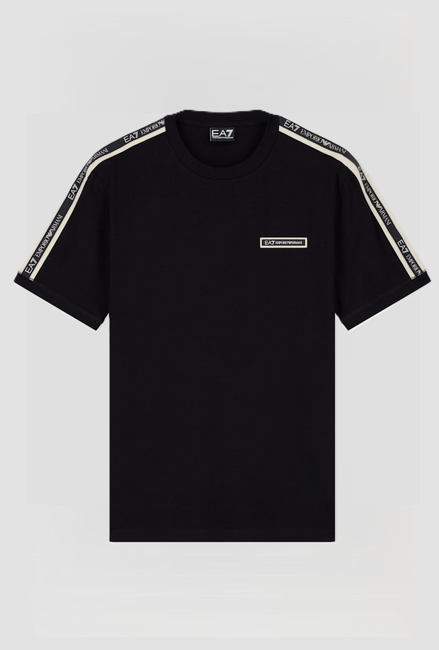 Camiseta con logo y bandas negras