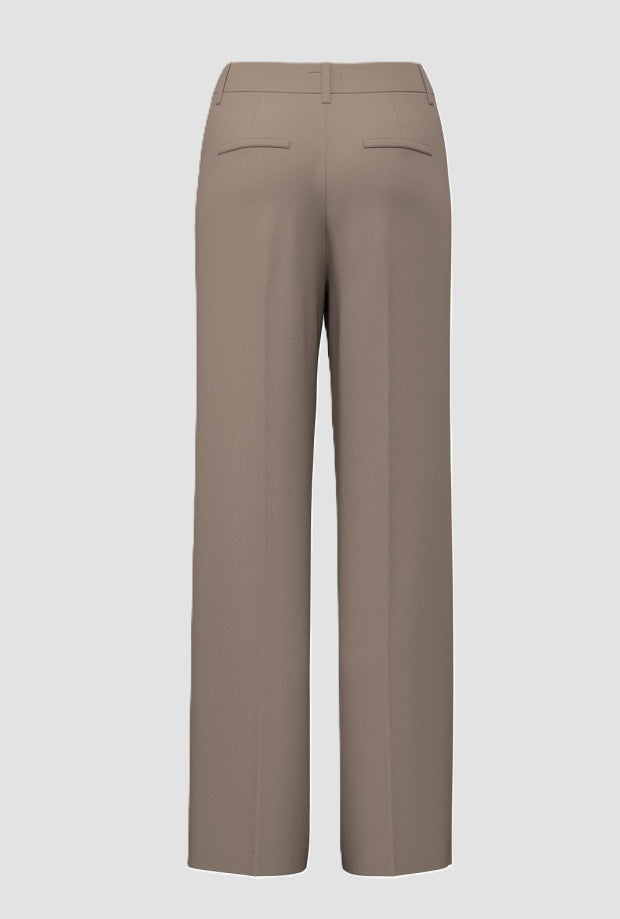 mujer beige