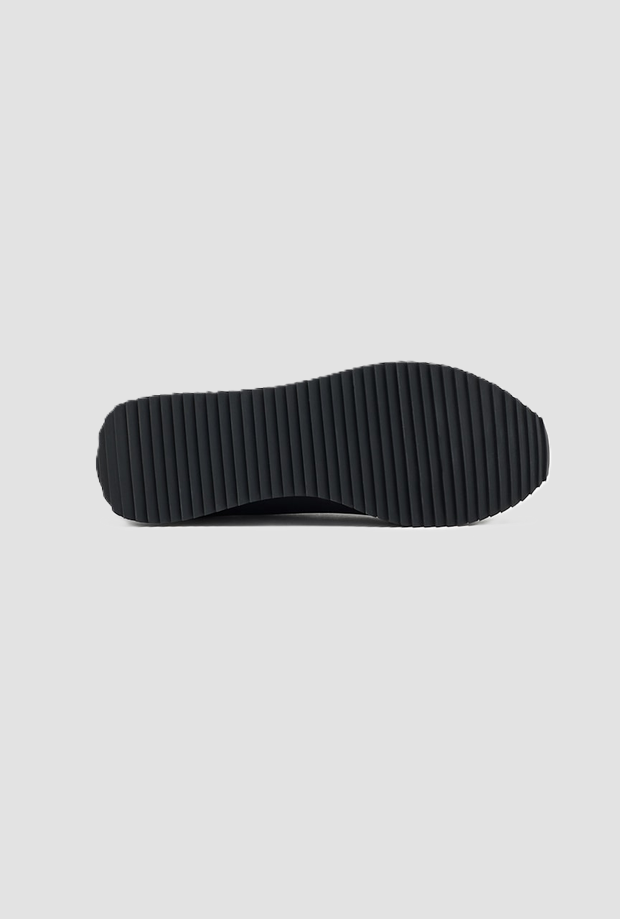 shoes with maxi logo in black gold