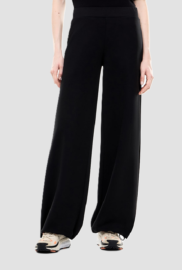 black woman palace trousers