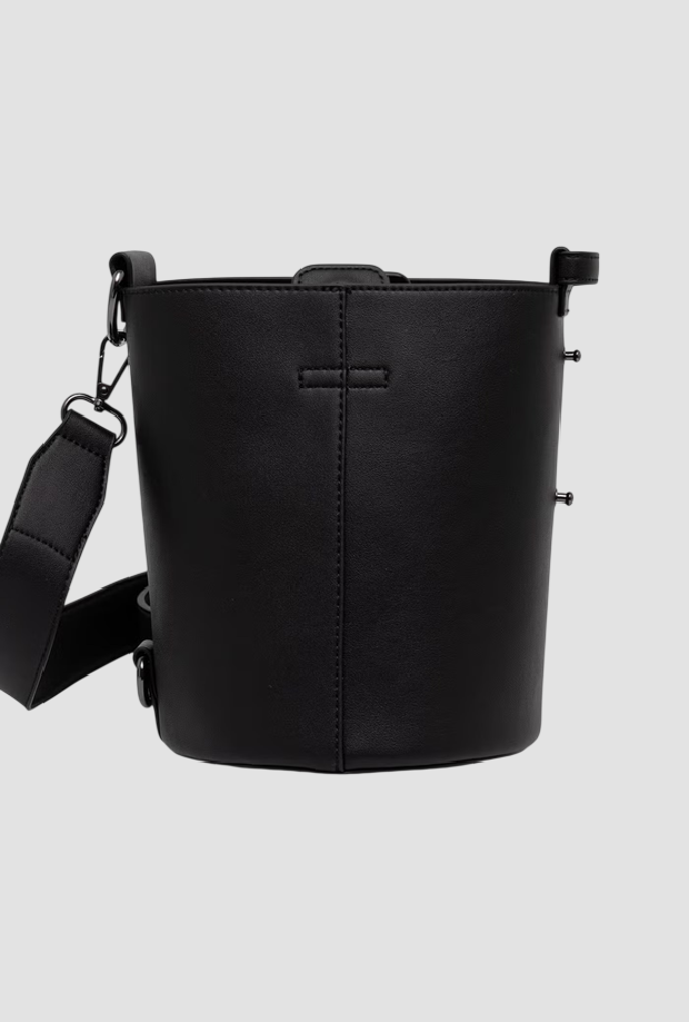 black woman bucket bag
