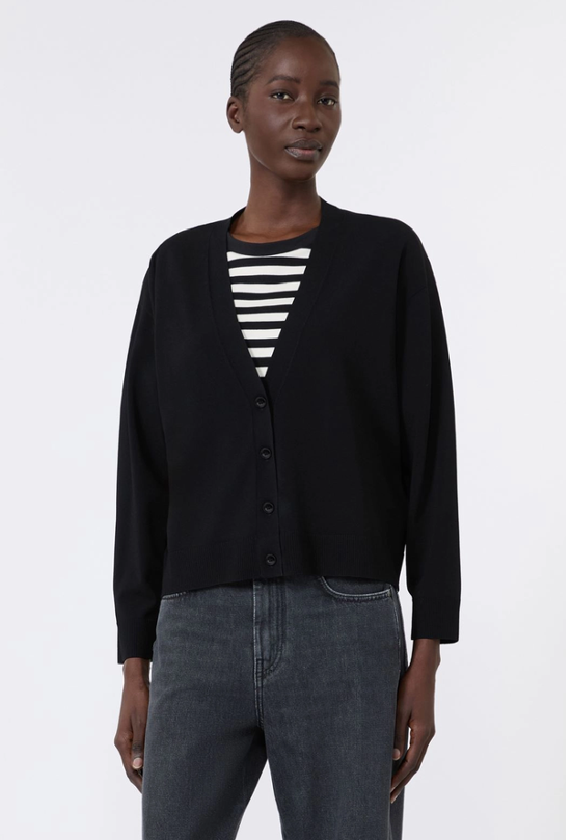 cardigan a v mujer negra