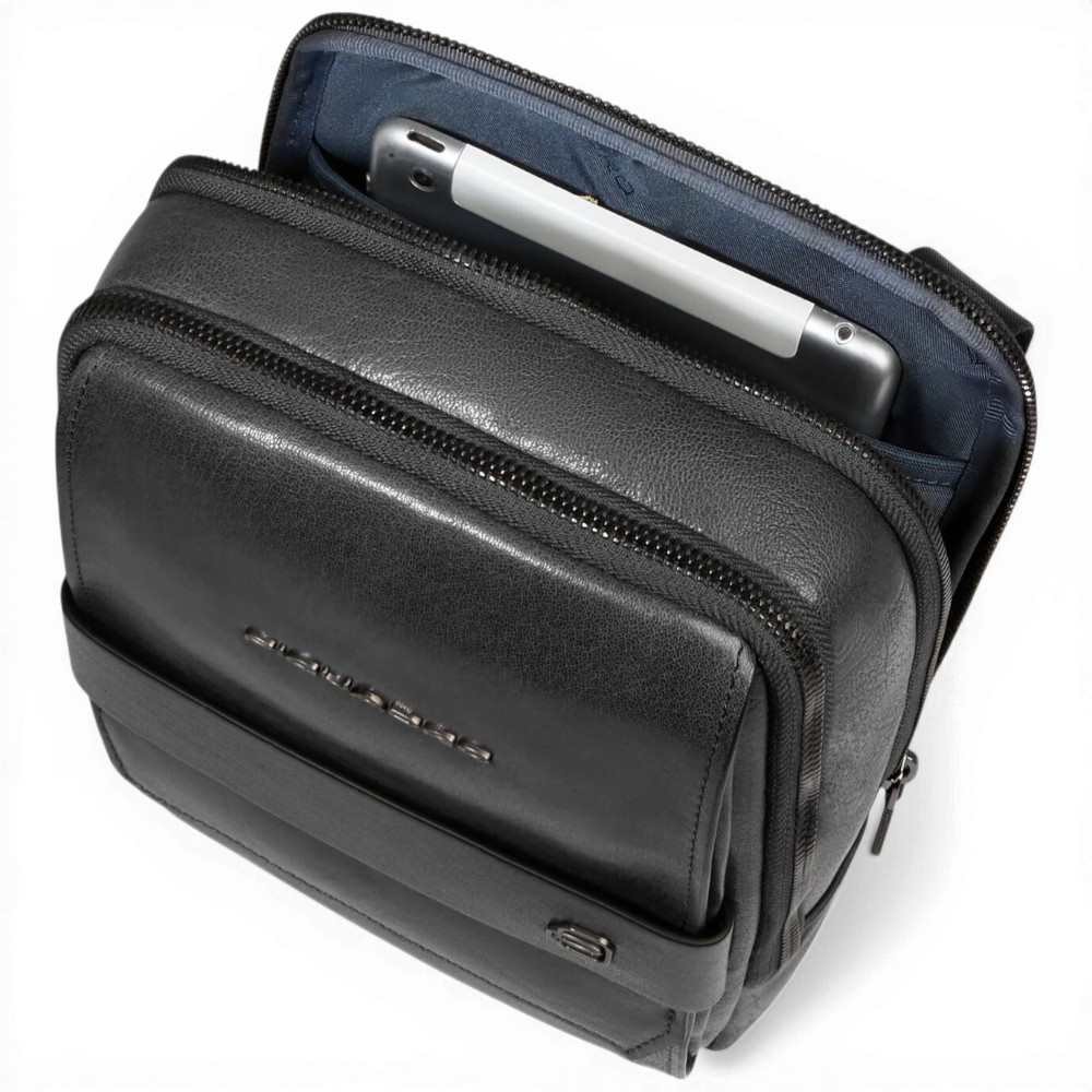Piquadro Borsello S141 Black Leather Man with iPad Mini Door
