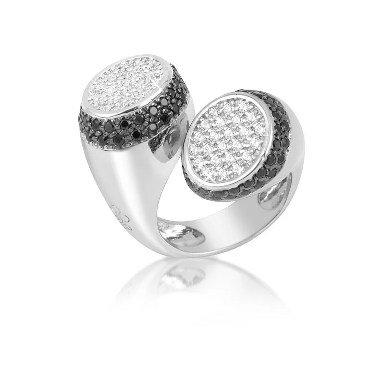 Ring Frau Azhar ANHANG