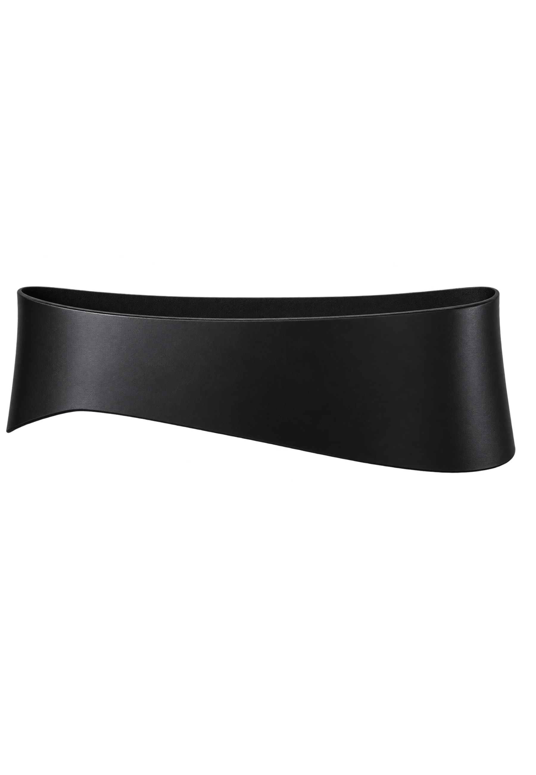 belt kerr Liviana Conti
